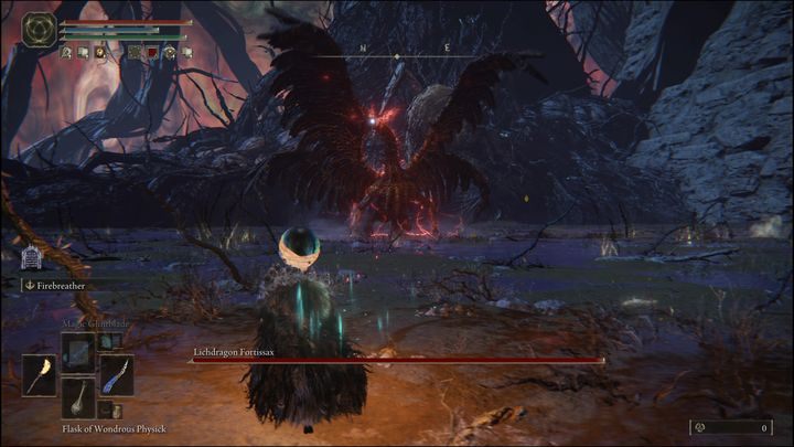 Większość jego ataków jest linearnych, trafią głównie to, co przed nim - Elden Ring: Drakolicz Fortissax (Lichdragon Fortissax) - boss, jak pokonać? - Elden Ring - poradnik do gry