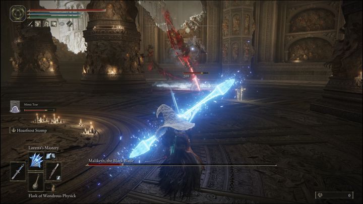 Jeżeli macie problem z uniknięciem jego pocisków, warto chować się za filarami, które Was przed nimi obronią - Elden Ring: Maliketh, Czarna Klinga (Maliketh, the Black Blade) - boss, jak pokonać? - Elden Ring - poradnik do gry