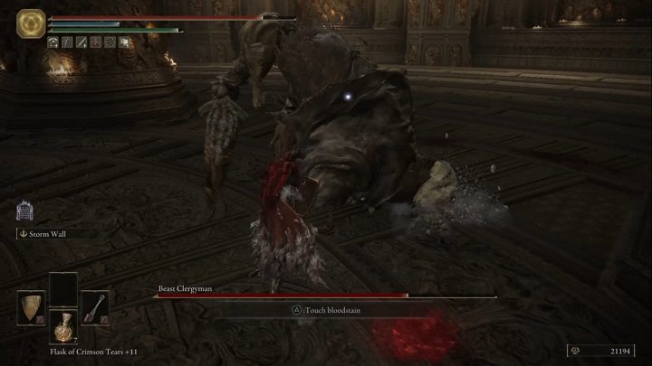 Większość ataków przeciwnika w pierwszej fazie możecie obronić korzystając z tarczy - Elden Ring: Maliketh, Czarna Klinga (Maliketh, the Black Blade) - boss, jak pokonać? - Elden Ring - poradnik do gry