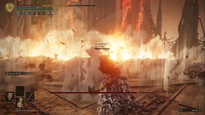 Jednym z najgroźniejszych ataków, stosowanych przez przeciwnika jeszcze w pierwszym etapie walki, jest ten, w którym na ziemi pojawia się ogromna szczelina - Elden Ring: Hoarah Loux, wojownik (Hoarah Loux, Warrior) - boss, jak pokonać? - Elden Ring - poradnik do gry