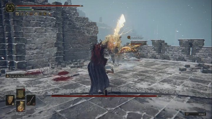 Jeśli zauważycie, że przeciwnik podnosi nogę do góry, szykujcie się na wykonanie uniku - Elden Ring: Dowódca Niall (Commander Niall) - boss, jak pokonać? - Elden Ring - poradnik do gry