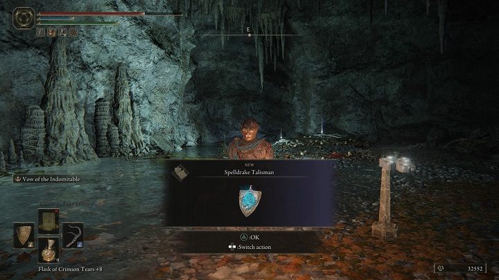 Za pokonanie Runicznego niedźwiedzia otrzymacie Talizman niebieskiego smoka (Spelldrake Talisman) - Elden Ring: Runebear (Runiczny niedźwiedź) - boss, jak pokonać? - Elden Ring - poradnik do gry