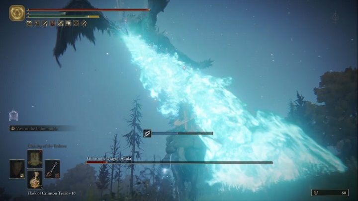 Adula lubi też przelecieć po prostej linii, zalewając wszystko pod sobą magicznym ogniem - Elden Ring: Adula, błyskamienny smok (Glinstone Dragon Adula) - boss, jak pokonać? - Elden Ring - poradnik do gry