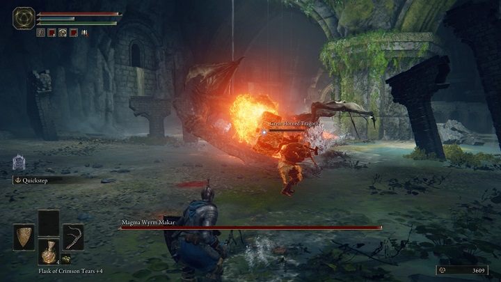 Dobrze zrobicie jeśli jak najszybciej udacie się za plecy przeciwnika i jak najczęściej będziecie tam pozostawać - Elden Ring: Magmowy Żmij Makar (Magma Wyrm Makar) - boss, jak pokonać? - Elden Ring - poradnik do gry