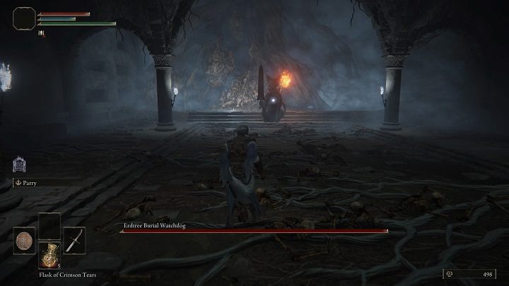 Najgroźniejszym atakiem przeciwnika jest ten, w którym wzlatuje do góry - Elden Ring: Ogar Pogrzebowego Złotego Drzewa (Erdtree Burial Watchdog) - boss, jak pokonać? - Elden Ring - poradnik do gry