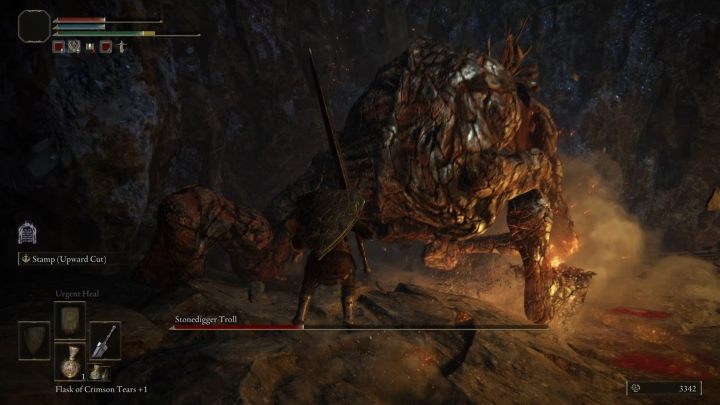 Zabicie bossa może zająć Wam trochę czasu z uwagi na jego wysoką wytrzymałość - Elden Ring: Troll kamienny kopacz (Stonedigger Troll) - boss, jak pokonać? - Elden Ring - poradnik do gry