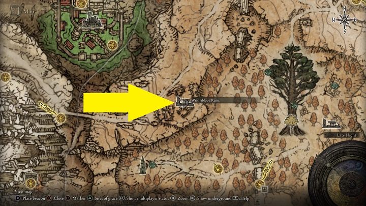 Krwawy szlachcic znajduje się na Płaskowyżu Altus, a konkretnie w miejscu o nazwie Krwawe ruiny (Writheblood Ruins) - Elden Ring: Krwawy szlachcic (Sanguine Noble) - boss, jak pokonać? - Elden Ring - poradnik do gry