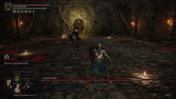 Krwawy szlachcic będzie rzucać sztyletami niemal zawsze, gdy się od niego oddalicie - Elden Ring: Krwawy szlachcic (Sanguine Noble) - boss, jak pokonać? - Elden Ring - poradnik do gry