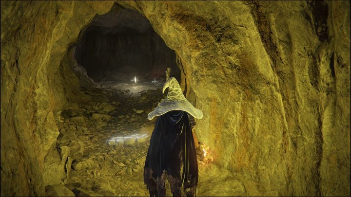 Miejsce łaski znajduje się na południe od Stanicy przy drodze kolumn - Shadow of the Erdtree: Wszystkie Miejsca łaski w głównych regionach - Elden Ring - poradnik do gry