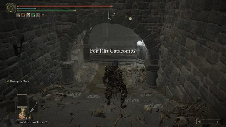 W sarkofagu wewnątrz Katakumbów Mglistej Szczeliny - Shadow of the Erdtree: Wszystkie prochy czcigodnego ducha - Elden Ring - poradnik do gry