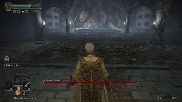 Dobrze będzie dać zaatakować najpierw swoim przyzwanym posiłkom przeciwnika - Elden Ring: Cmentarny cień (Cemetery Shade), Pogrobno - boss, jak pokonać? - Elden Ring - poradnik do gry