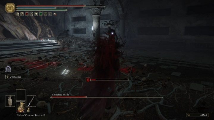 Walka przebiega cały czas tak samo - zachowania przeciwnika nie zmieniają się po zbiciu mu połowy PŻ - Elden Ring: Cmentarny cień (Cemetery Shade), Pogrobno - boss, jak pokonać? - Elden Ring - poradnik do gry