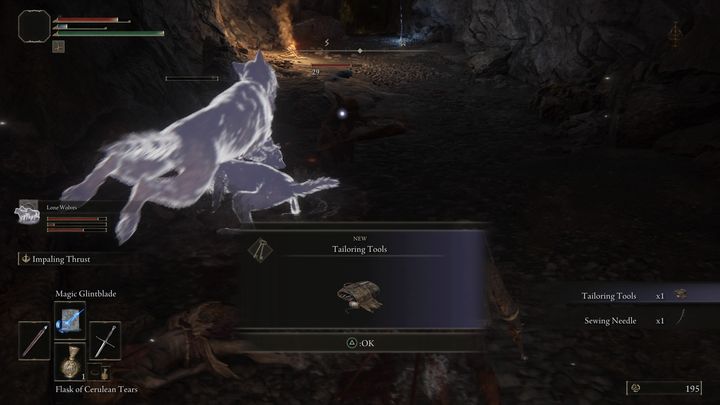 Nagrodą za pokonanie bossa będą Przybory krawieckie, które umożliwią dostosowanie zbroi w miejscach łaski oraz Igła do szycia - Elden Ring: Wódz półludzi (Demi-Human Chief) - boss, jak pokonać? - Elden Ring - poradnik do gry