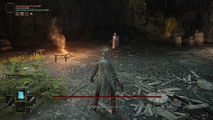 Łata często korzysta z tarczy, blokując Wasze ataki, jeśli jesteście blisko niego - Elden Ring: Łata (Patches) - boss, jak pokonać? - Elden Ring - poradnik do gry