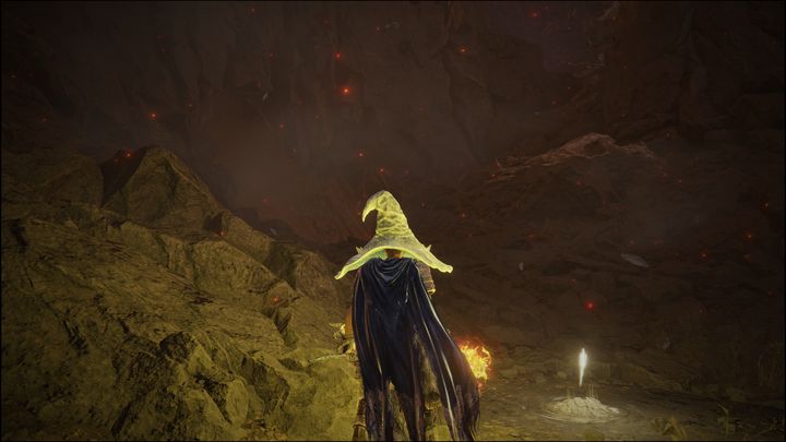 Do tego miejsca łaski dostaniecie się, podróżując w górę Wyszczerbionego Szczytu - Shadow of the Erdtree: Wszystkie Miejsca łaski w pomniejszych regionach - Elden Ring - poradnik do gry