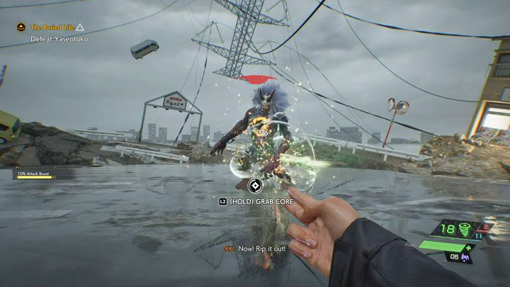 Podczas konfrontacji nie zapominajcie o tym żeby leczyć się gdy tylko pasek zdrowia Akito zmieni swój kolor na żółty - Ghostwire Tokyo: Życie pod ziemią (The Buried Life) - solucja, opis przejścia - Ghostwire Tokyo - poradnik do gry