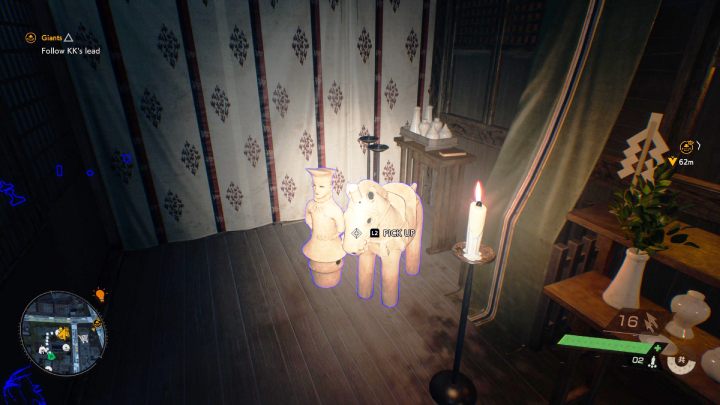Relikt stoi na podłodze w budynku świątyni Onten - Ghostwire Tokyo: Relikty, centralne Tokio (Relics, Central Tokio) - lista wszystkich - Ghostwire Tokyo - poradnik do gry
