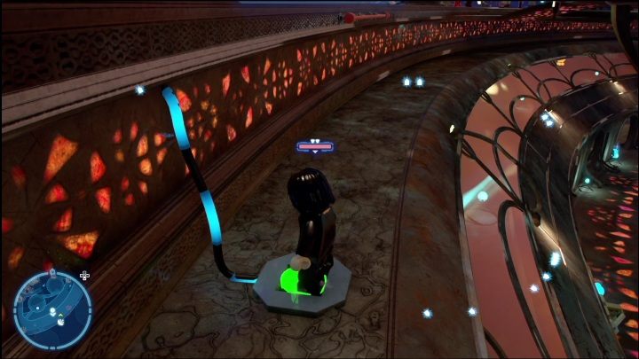 Ten klocek Kyber znajduje się na szczycie jednego z wyższych obiektów w mieście - LEGO Skywalker Saga: Jezioro Paonga - lista wszystkich łamigłówek - LEGO Skywalker Saga - poradnik do gry