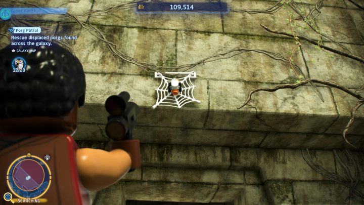 Porg będzie uwięziony w pajęczej sieci na zewnętrznej ścianie świątyni - LEGO Skywalker Saga: Porgowy patrol (Porg Patrol) - solucja, opis przejścia - LEGO Skywalker Saga - poradnik do gry