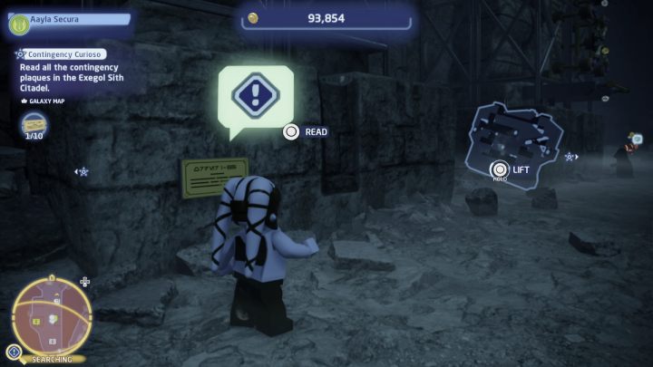 Tabliczka jest w korytarzu prowadzącym do obniżającej się platformy - LEGO Skywalker Saga: Koneser kryzysów (Contingency Curioso) - solucja, opis przejścia - LEGO Skywalker Saga - poradnik do gry