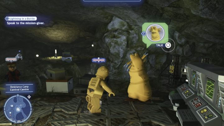 Sterując droidem protokolarnym porozmawiajcie ze zleceniodawcą i przyjmijcie zadanie - LEGO Skywalker Saga: Błyskawica w butelce (Lightning in a Bottle) - solucja, opis przejścia - LEGO Skywalker Saga - poradnik do gry