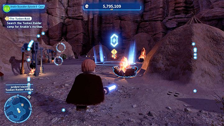 Musicie udać się w stronę oznaczonego przez grę obozu Tuskenów, który jest w pobliskim kanionie - LEGO Skywalker Saga: Fanaberie w fabryce droidów (Droid Factory Frenzy) - solucja, opis przejścia - LEGO Skywalker Saga - poradnik do gry