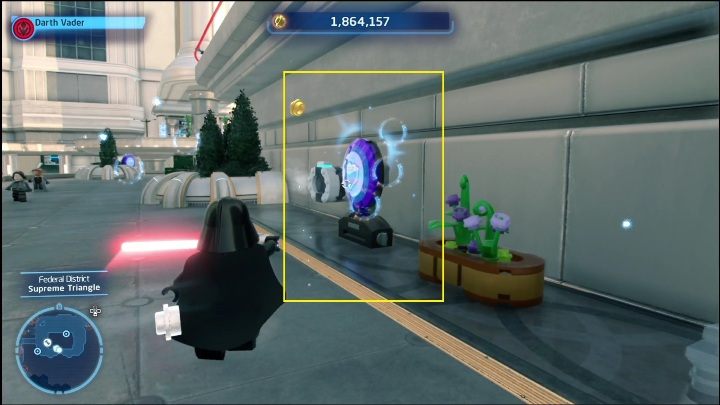 Tę znajdźkę dostaniecie za zniszczenie 8 reklam znajdujących się we wschodniej części dzielnicy federalnej - LEGO Skywalker Saga: Dzielnica federalna - lista wszystkich łamigłówek - LEGO Skywalker Saga - poradnik do gry