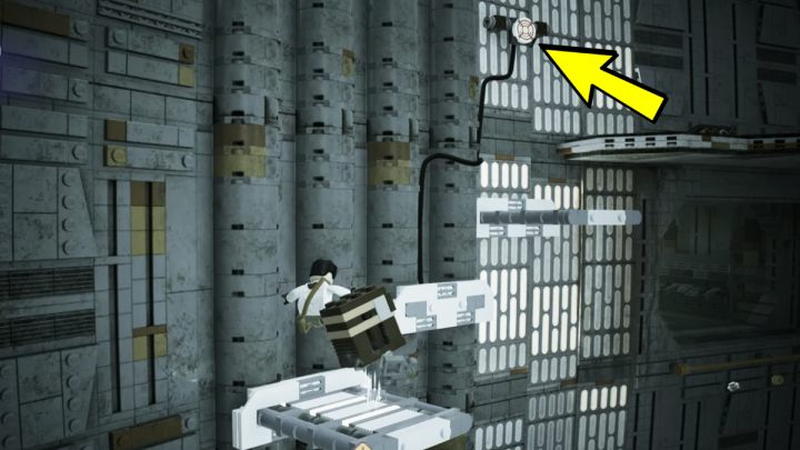 Następnie strzelcie do okrągłej tarczy, aby wysunął się biały klocek ze ściany - LEGO Skywalker Saga: Gonki w górę (Gonkwards and Upwards) - solucja, opis przejścia - LEGO Skywalker Saga - poradnik do gry