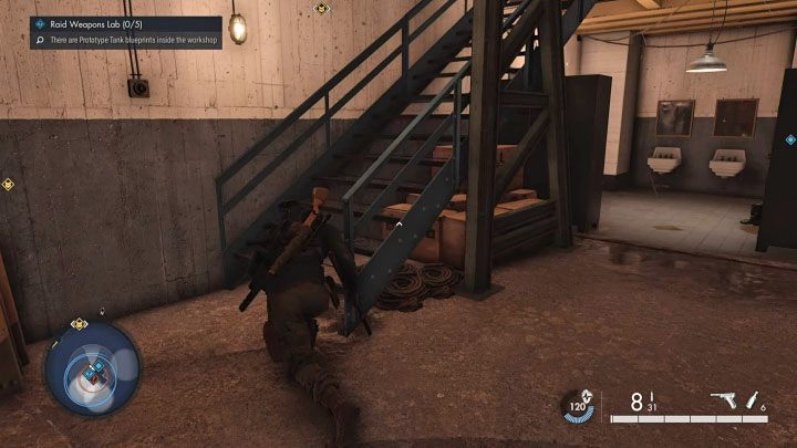 W trakcie przygotowań do zabójstwa cały czas skradajcie się żeby nie zaalarmować wrogów z laboratorium ani głównego celu - Sniper Elite 5: Cel z listy misji 7, Christian Jungers - solucja, opis przejścia - Sniper Elite 5 - poradnik do gry