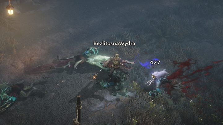 Gra zachęca do walki z przeciwnikami głównie z wykorzystaniem umiejętności - Diablo Immortal: Porady na start - Diablo Immortal - poradnik do gry