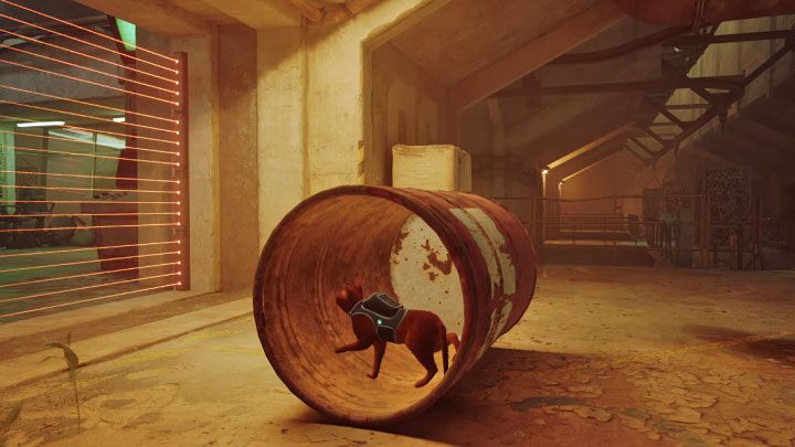 Ominięcie laserów jest proste - wejdźcie do beczki i przetaczajcie się w bok - Stray: Zagadka z baterią w fabryce - Śródmiasto (Midtown) - Stray - poradnik do gry