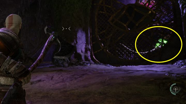 Kruk Odyna chowający się za kratą w świątyni w Alfheim. W tym wypadku musicie użyć kryształu na ścianie, aby odbić topór w stronę ptaka. - God of War Ragnarok: Jak odnajdywać Kruki Odyna (Odins Ravens)? - God of War Ragnarok - poradnik do gry
