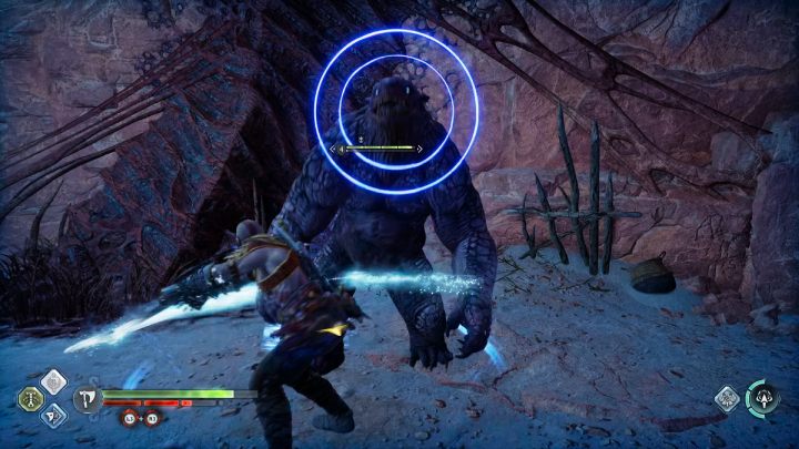 W pomieszczeniu z legendarną skrzynią będziecie musieli pokonać trolla i kilka innych potworów - God of War Ragnarok: Pieśń Piasków (Song of the Sands) - solucja, opis przejścia - God of War Ragnarok - poradnik do gry