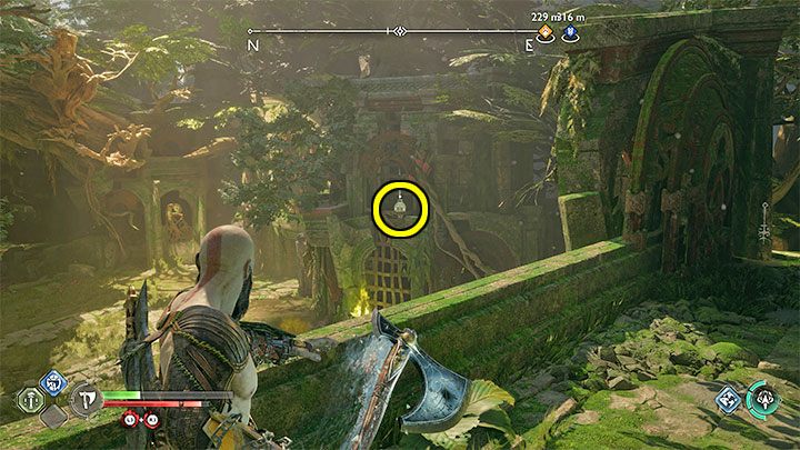 Drugi totem ma widoczny za sobą wiszący wybuchowy ładunek - God of War Ragnarok: Ogród dla zmarłych (Garden for the Dead) - solucja, opis przejścia - God of War Ragnarok - poradnik do gry