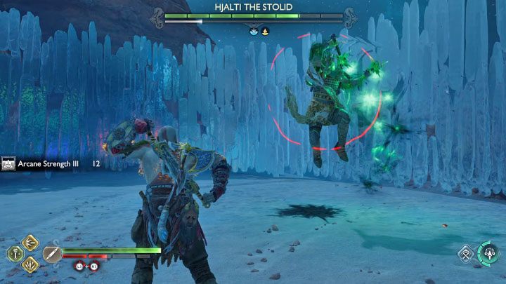Niebezpieczne są czerwone ataki bossa - God of War Ragnarok: Jak pokonać berserka Hjalti Spokojna (Hjalti the Stolid)? - God of War Ragnarok - poradnik do gry