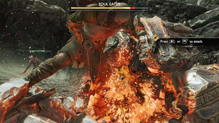 Ataki wymierzane w rdzeń Pożeracza sprawią, że boss zostanie ogłuszony - szybko podbiegnijcie do niego i wciśnijcie R3 - God of War Ragnarok: Jak pokonać Pożeraczy Dusz (Soul Eaters)? - God of War Ragnarok - poradnik do gry