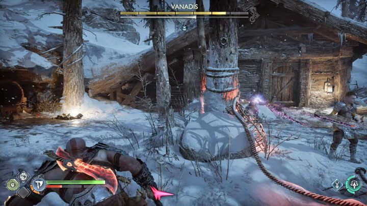 Walkiria może strzelać z łuku - blokujcie te ataki lub ustawiajcie się w taki sposób żeby mieć zasłonę w postaci drzew - God of War Ragnarok: Jak pokonać Walkirię Vanadis? - God of War Ragnarok - poradnik do gry