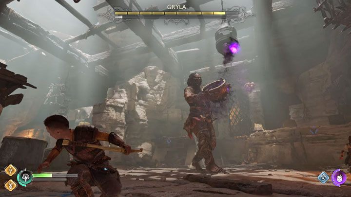 Podczas pojedynku oprócz szukania okazji do niszczenia kotła trzeba też oczywiście unikać ataków Gryli - God of War Ragnarok: Jak pokonać Grylę i jak zniszczyć kocioł? - God of War Ragnarok - poradnik do gry