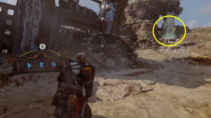 1 z tarcz znajduje się za gejzerem, po prawej stronie skrzyni - God of War Ragnarok: Mokradła Aurvangar (Aurvangar Wetlands), Svartalfheim - sekrety, znajdźki - God of War Ragnarok - poradnik do gry