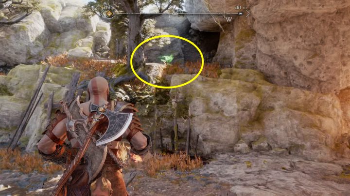 Kruk siedzi na skale obok drzewa - God of War Ragnarok: Jama Alberyka (Alberich Hollow), Svartalfheim - sekrety, znajdźki - God of War Ragnarok - poradnik do gry