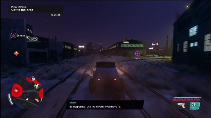 W południowo wschodniej części lokacji dotrzecie do zleceniodawcy, który potrzebuje Waszej pomocy - Saints Row 2022: Skoki na boku (Zachodnie Smelterville) - lista i opisy aktywności - Saints Row - poradnik do gry