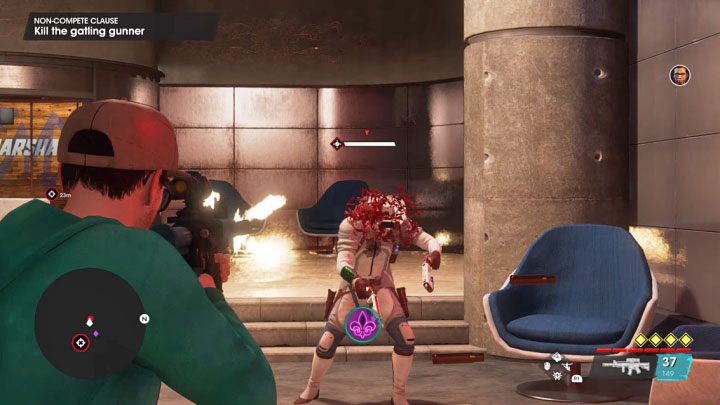 Powyższą sekwencję musicie powtórzyć jeszcze co najmniej raz, bo bardzo mało prawdopodobne jest, że uda się Wam pozbawić Gunnera obu pasków energii (żółtego i czerwonego) za jednym podejściem - Saints Row 2022: Klauzula o zakazie konkurencji (Non-Compete Clause) - solucja, opis przejścia - Saints Row - poradnik do gry
