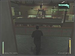 Zaczynasz w korytarzu, wbiegającym do wielkiej sali z balkonem pośrodku - [Ghost] The Power Plant - Reactor Construction 2 | Enter The Matrix - Enter The Matrix - poradnik do gry