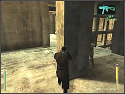 Musisz się wspiąć po drewnianych skrzyniach na sama gorę i tam w zwolnieniu, z wykorzystaniem strzelby zrobić porządek - [Ghost] The Power Plant - Reactor Construction 2 | Enter The Matrix - Enter The Matrix - poradnik do gry