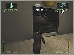 Pozostali powinni stać dookoła sklepiku, w korytarzach przy wielkich szybach - [Ghost] The Airport - North Point 2 | Enter The Matrix - Enter The Matrix - poradnik do gry