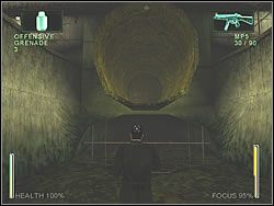 Twoim celem jest wielka żółta rura na samym dole, przy ściekach - [Ghost] The Sewers - Malachi and Bane | Enter The Matrix - Enter The Matrix - poradnik do gry