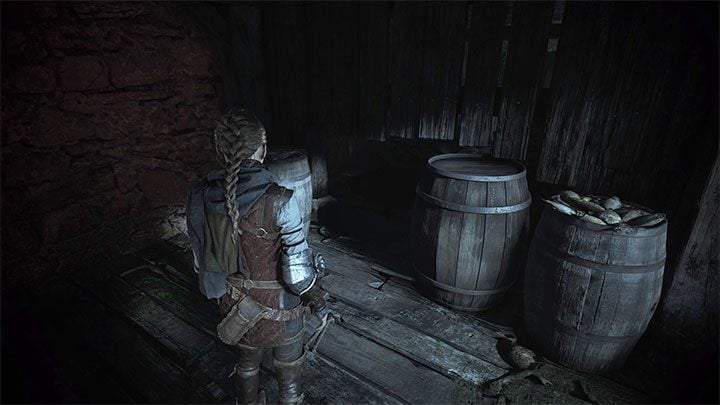 W tym samym obszarze znajdźcie dziurę obok beczek (dołączony obrazek) - Plague Tale Requiem: Rozdział 4 (Obowiązek opiekunki) - lista sekretów - A Plague Tale Requiem - poradnik do gry