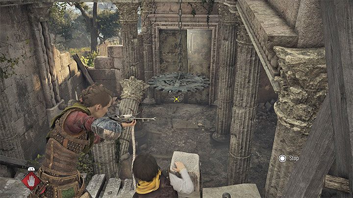 Poszukajcie teraz miejsca, w którym można wdrapać się na wyższą półkę - Plague Tale Requiem: Dotarcie do fortu (Reach the fort) - solucja, opis przejścia - A Plague Tale Requiem - poradnik do gry