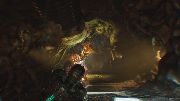 Dotrzyjcie na główne balkoniki i wyruszcie w stronę południowych drzwi, które prowadzą do Sali filtracji powietrza (Air Filtration Hall) - Dead Space Remake: Ekologiczny kataklizm (Environmental Hazard) - Dead Space Remake - poradnik do gry