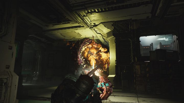 Po wyjściu z pomieszczenia Isaaca złapie wielka macka - Dead Space Remake: Rozpacz i ruina (End of Days) - Dead Space Remake - poradnik do gry
